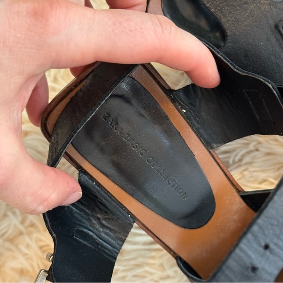 Zara Basic Collection Black Leather Studded Block Heel wood Sandals Size 38/7.5 - Picture 3 of 9